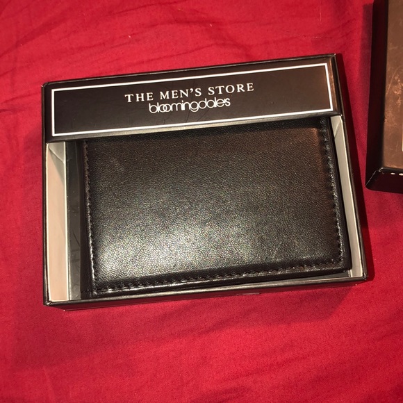 Black Real leather wallet - Picture 1 of 4